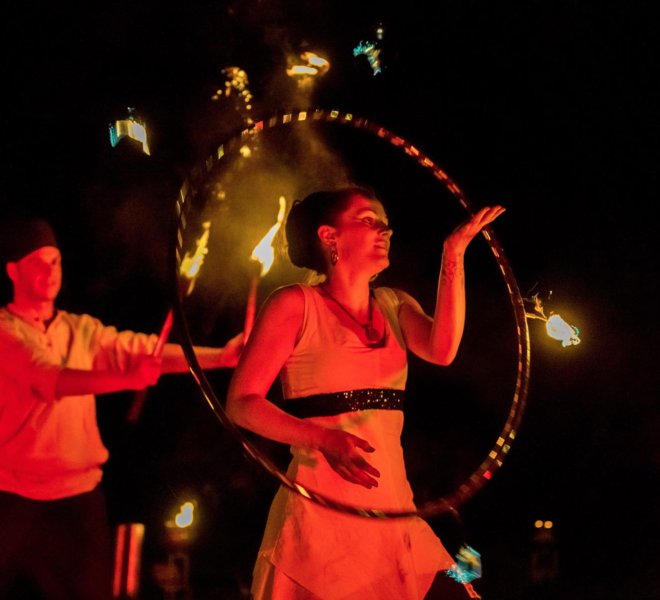 Hoop Brautpaar bei Feuershow in Solingen