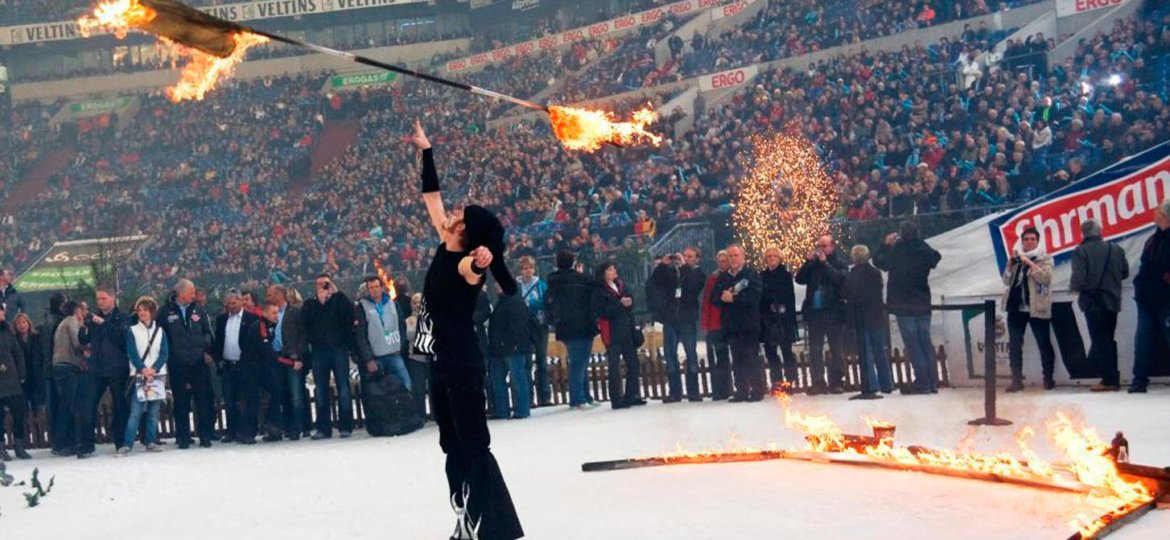 Reisenfahnenstab auf Schalke